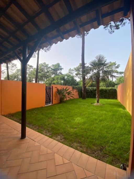 Charmoso Apartamento Na Herdade Da Aroeira Aroeira  Esterno foto
